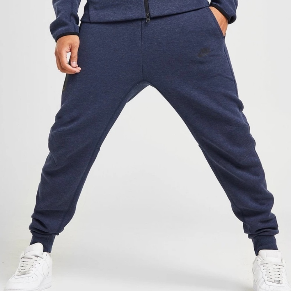 NWOT!! Men’s Nike Sportswear Tech dark blue athletic skort skirt Eric joggers Lg - Picture 7 of 7